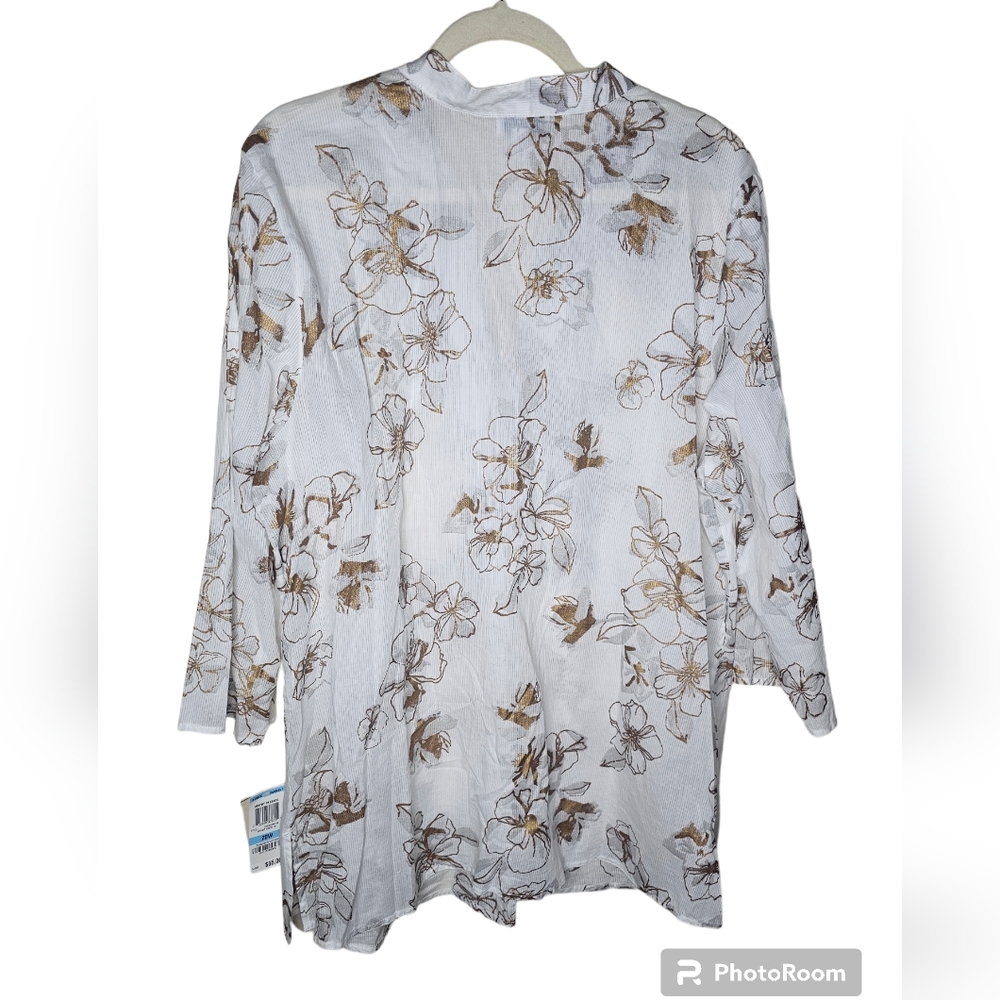 Charter Club women's bright white /brown floral embroidered v-neck top size 20 - Picture 2 of 9